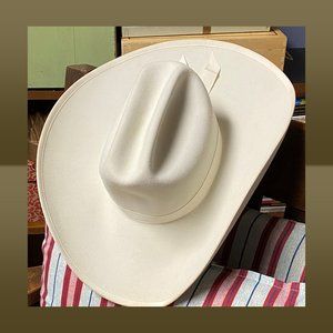 Ladies Beaver Fur Felt Western Cowboy Hat (Sean Ryon)